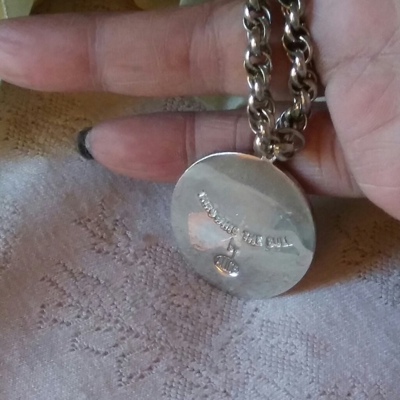 Vintage Throwing the Bull Pendant Bracelet - Picture 7 of 8